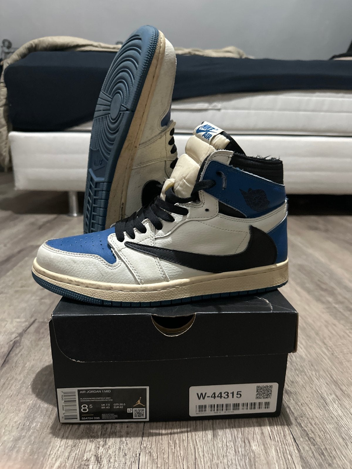 Nike Air Jordan 1 Retro High OG SP Travis Scott, Ophalen of Verzenden, Gedragen, Blauw, Sneakers of Gympen