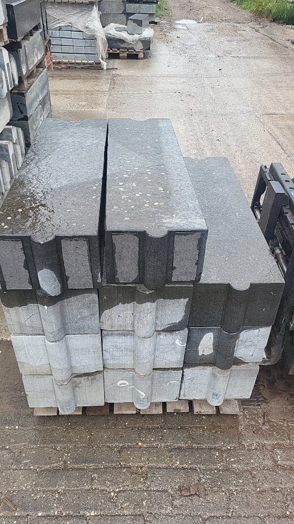 11 stuks Gebruikte hardsteen banden 100x30x20cm, Tuin en Terras, Ophalen, Gebruikt, 25 tot 50 cm, 25 cm of meer