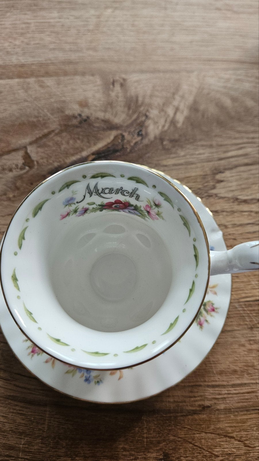 Royal Albert  Flower of the Month Anemones Kop en Schote, Ophalen of Verzenden