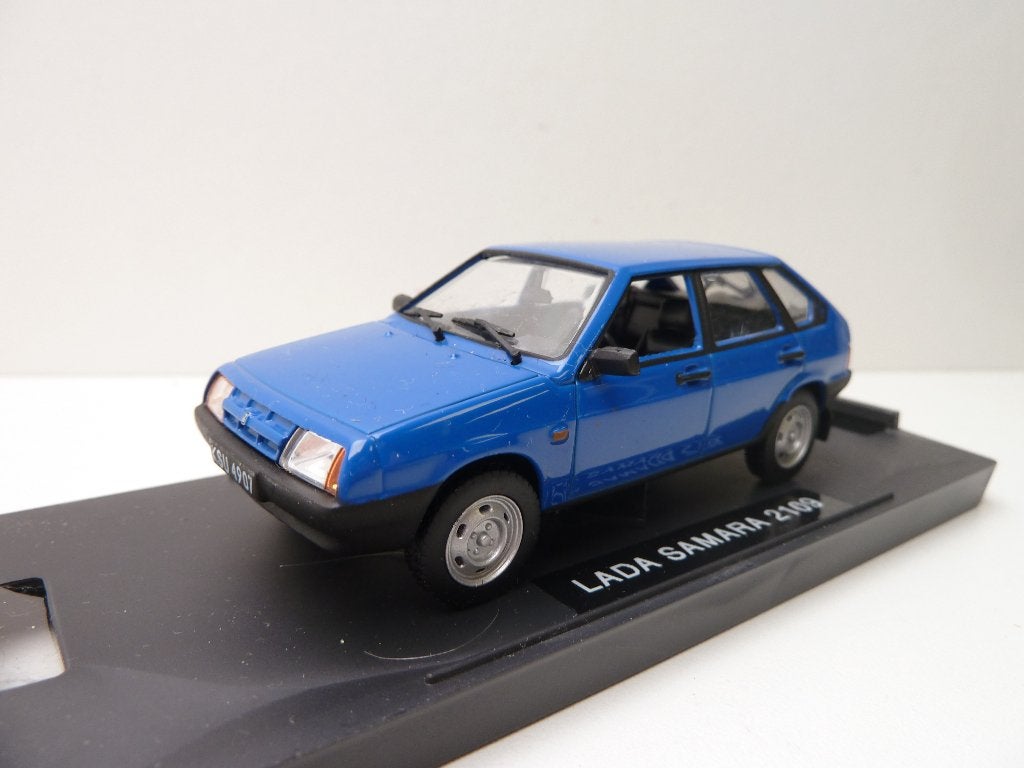 Lada Samara  '' 'D Agostini 1/43, Ophalen of Verzenden, Zo goed als nieuw, Auto, Overige merken