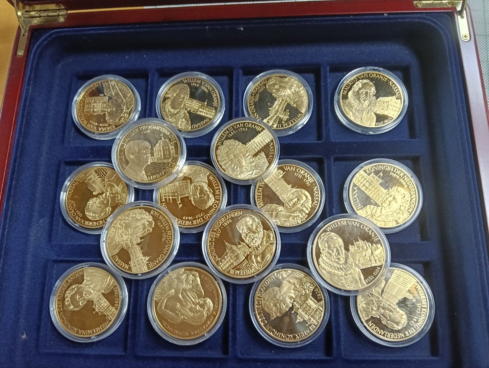 17 vergulden vorsten penningen/munten, Ophalen of Verzenden, Overige landen, 2 euro