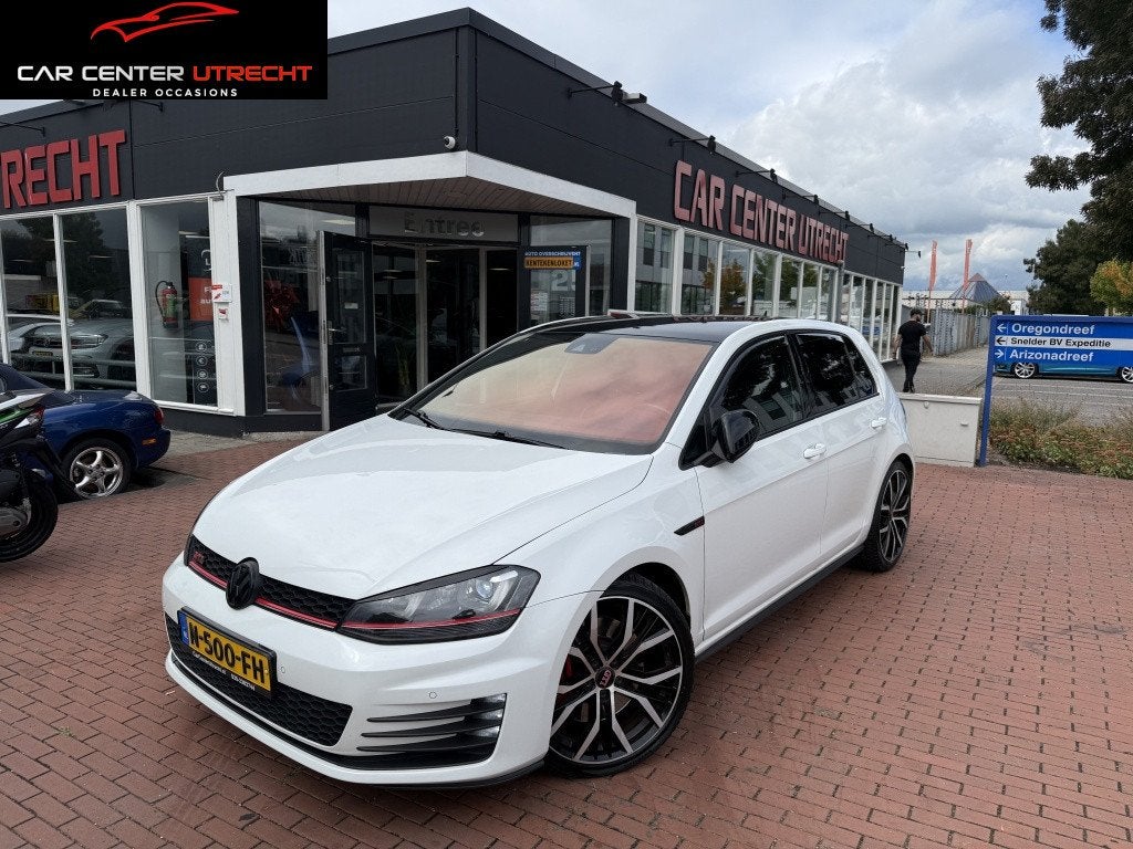 Volkswagen Golf GTI 2.0 TSI GTI Performance leer apple carpl, Auto's, Automatische klimaatregeling, Gebruikt, Euro 6, 4 cilinders