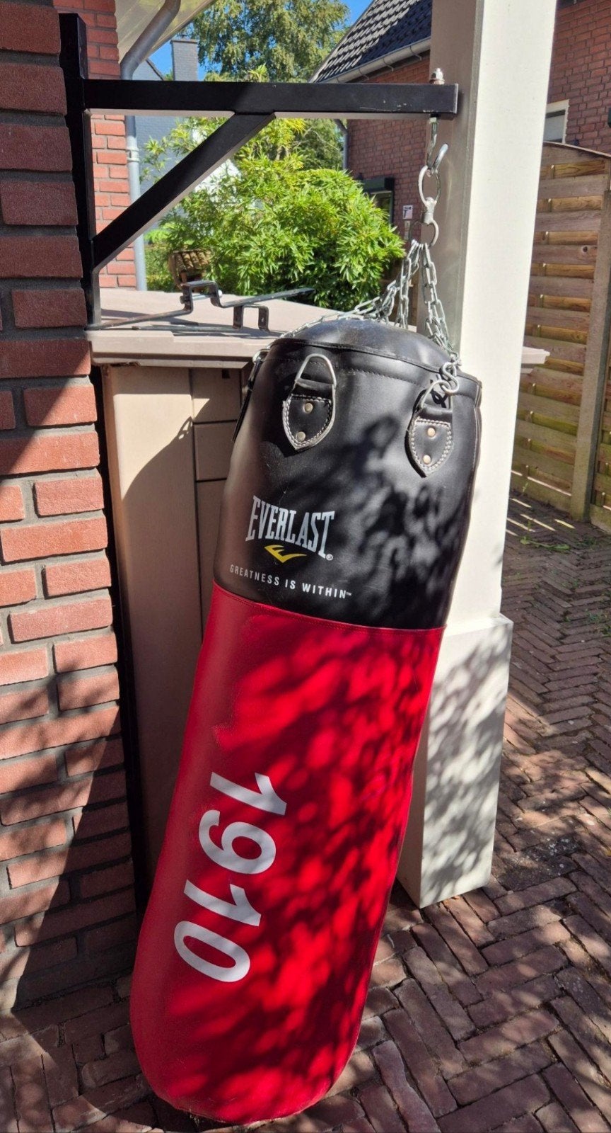Everlast Bokszak met muurbeugel - Zo goed als nieuw, Ophalen, Zo goed als nieuw, Bokszak