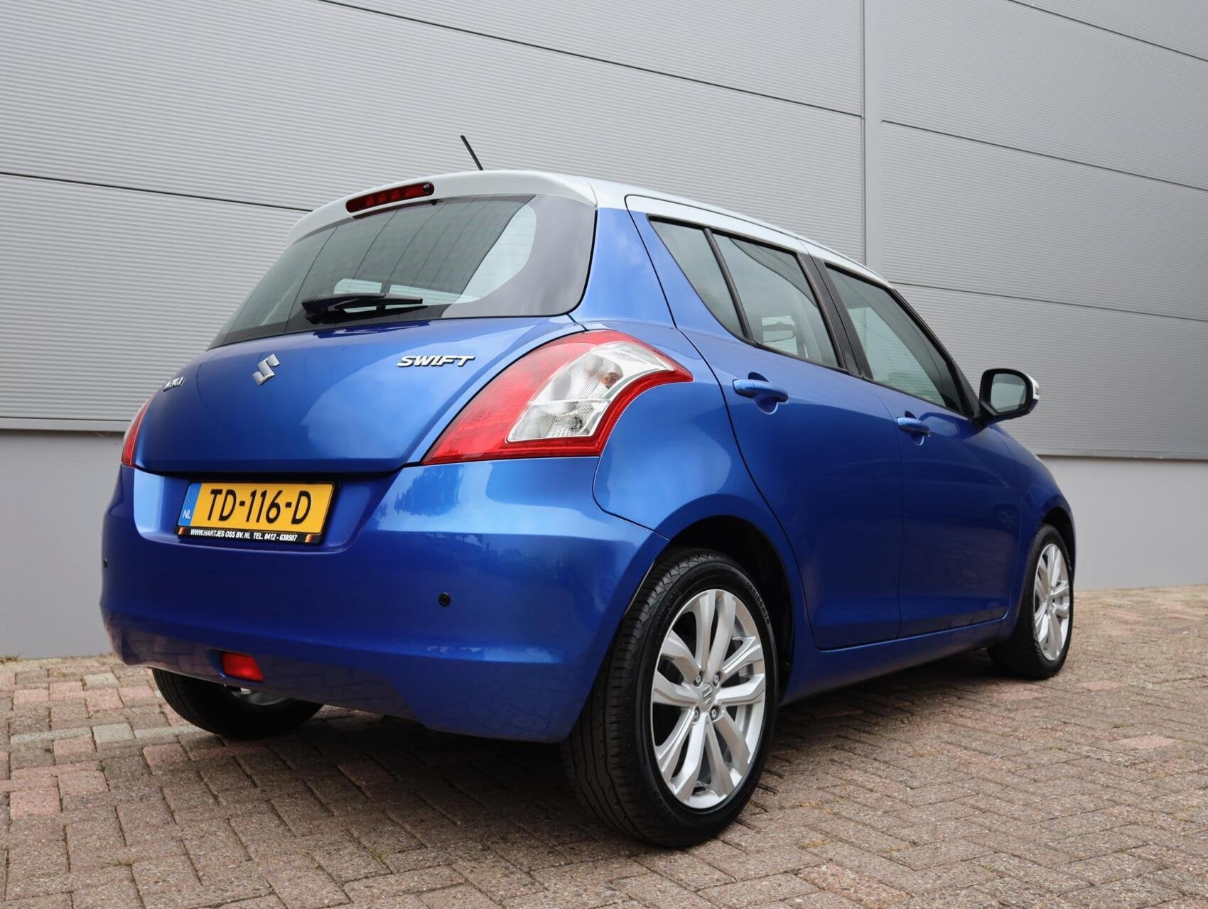 Suzuki Swift 1.2 Exclusive 5drs. (Vol-Opties!) Two-Tone, Auto's, Suzuki, Voorwielaandrijving, Stof, Gebruikt, 4 cilinders