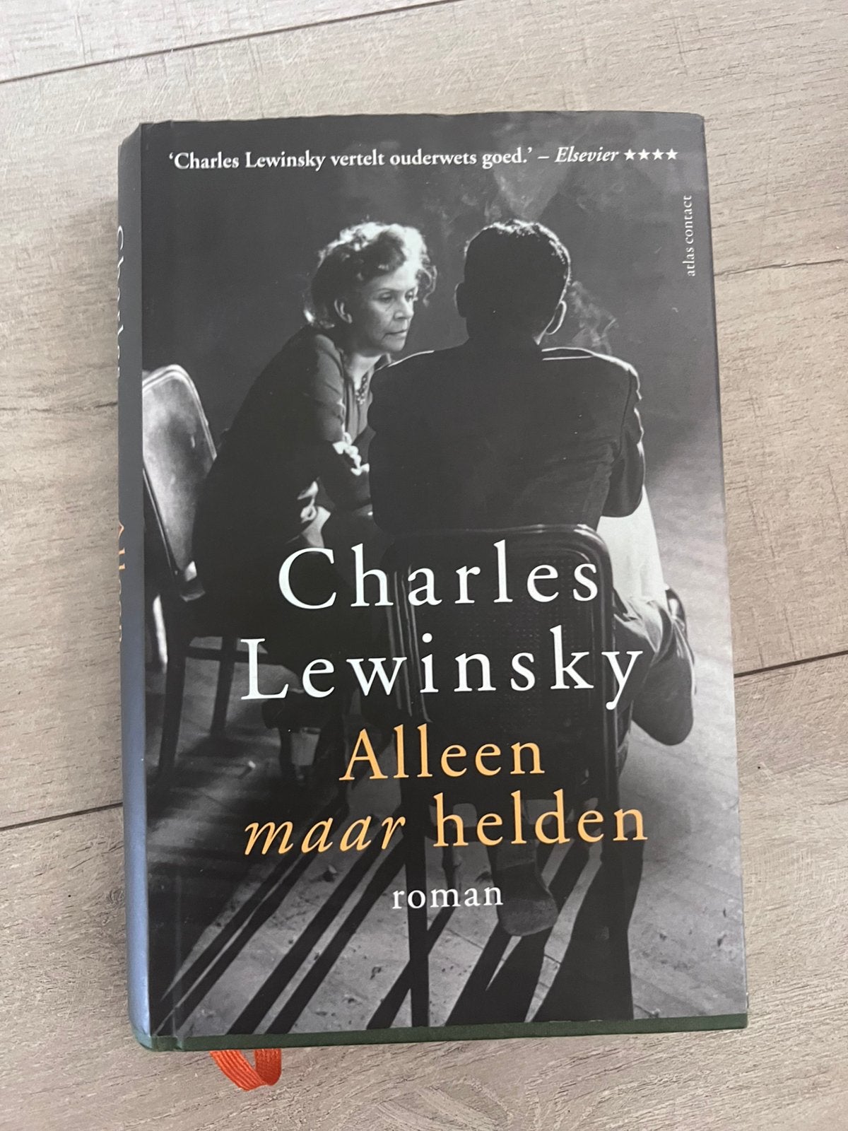 Charles Lewinsky - Alleen maar helden, Ophalen of Verzenden, Charles Lewinsky, Zo goed als nieuw