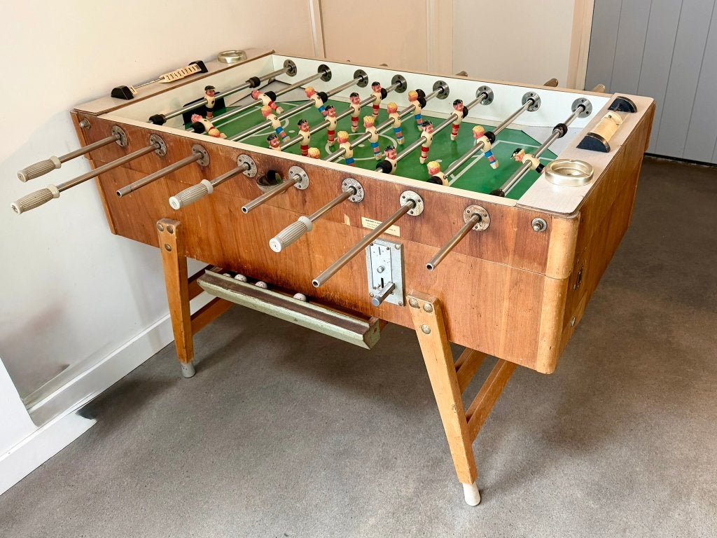 Vintage voetbaltafel, houten tafelvoetbalspel, Kinderen en Baby's, Speelgoed | Voetbaltafels, Gebruikt, Ophalen