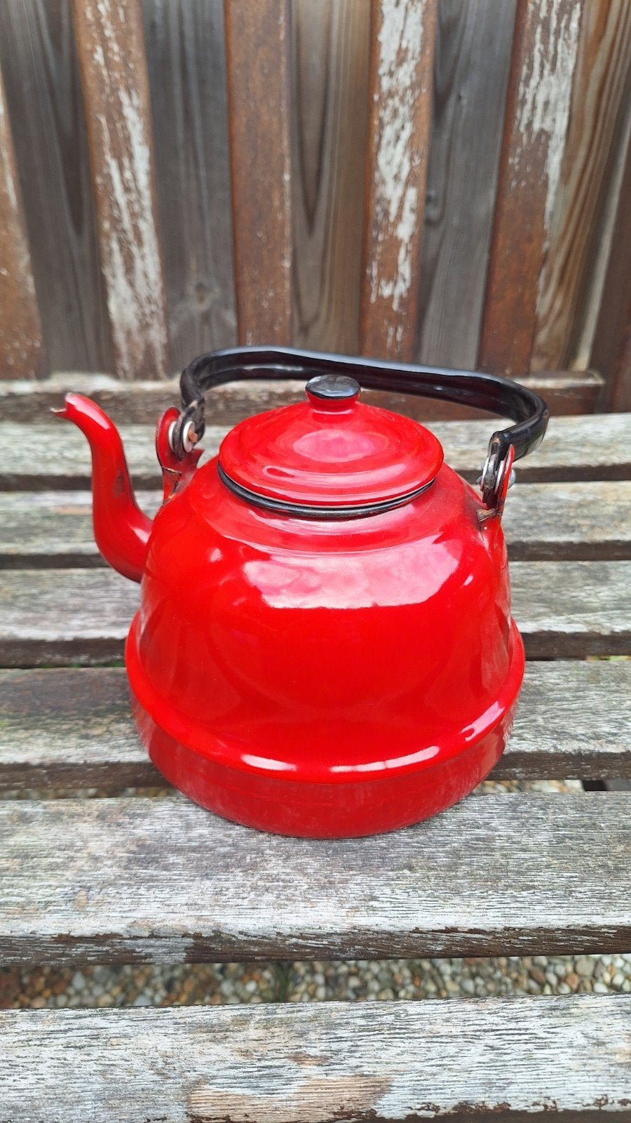 Vintage rode emaille fluitketel, Antiek en Kunst, Ophalen