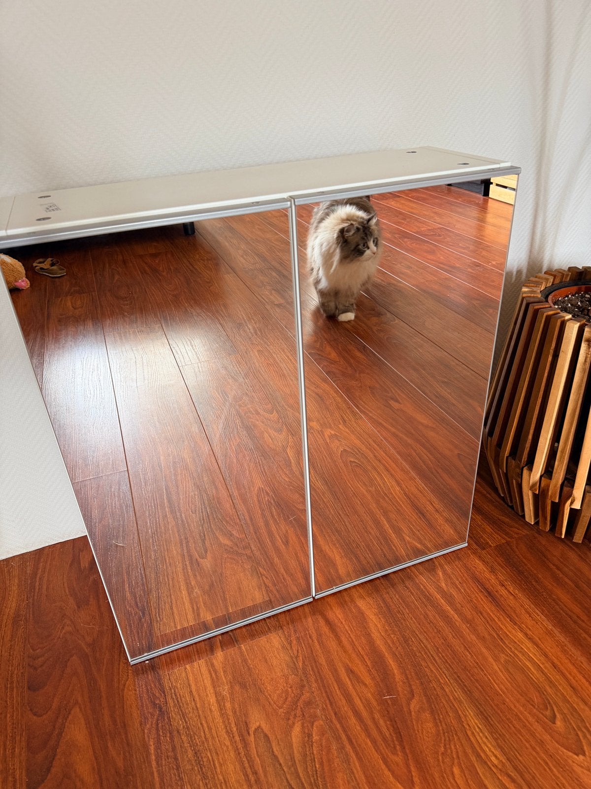 IKEA Lillången spiegelkast, 2-deurs, wit — goede staat, Ophalen, Spiegelkast, 50 tot 100 cm, Zo goed als nieuw