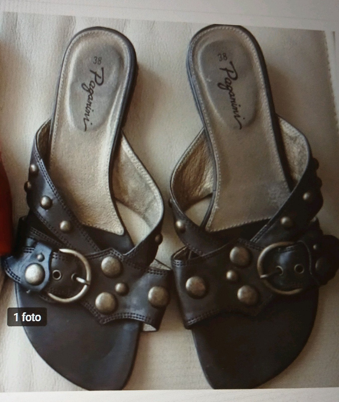 Slippers Mt.38, Ophalen of Verzenden, Zo goed als nieuw, Bruin