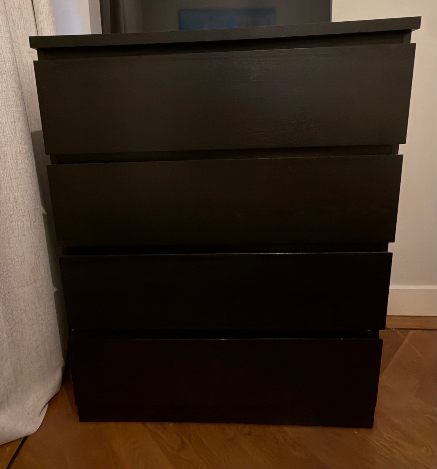IKEA MALM ladekast 4 lades - zwartbruin, 100 tot 150 cm, Zo goed als nieuw, 3 of 4 laden, 25 tot 50 cm
