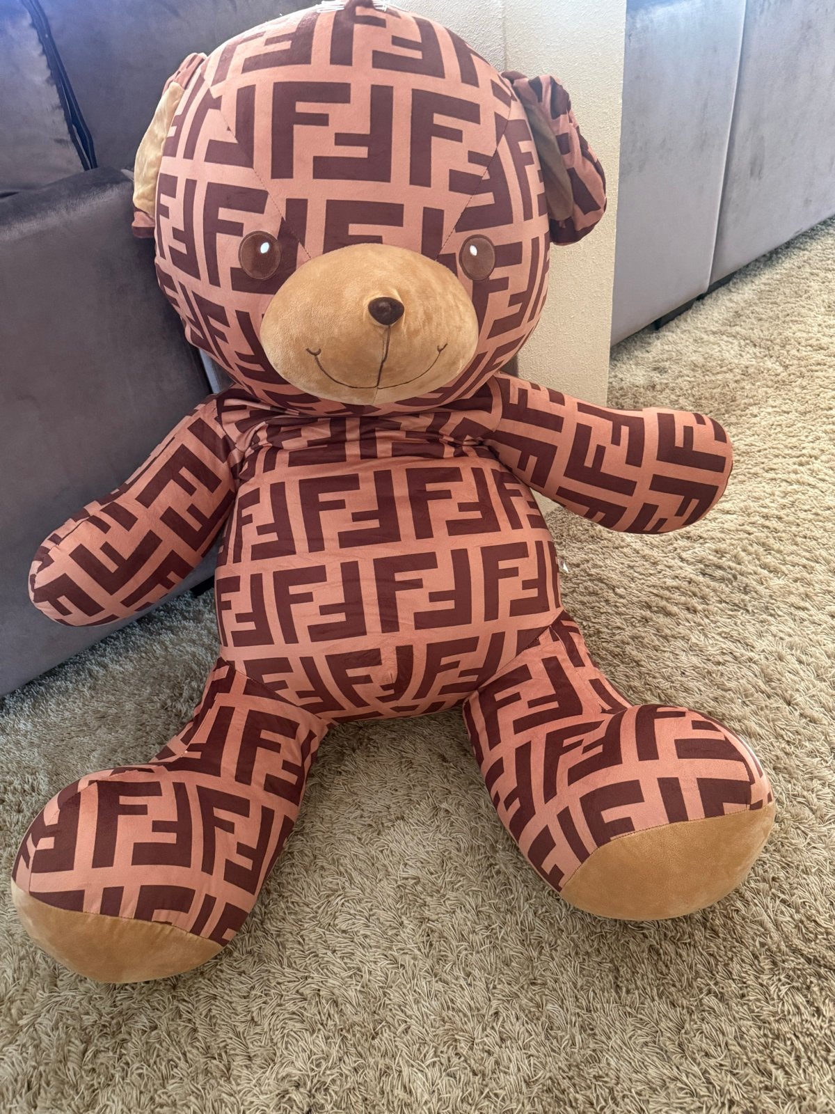 Grote knuffelbeer - Fendi-stijl - circa 1 meter, Ophalen, Gebruikt, Beer, Bruin