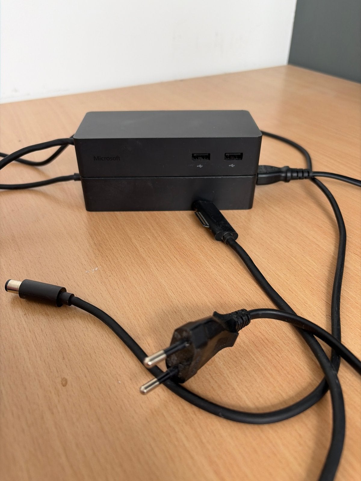 Microsoft Surface Dock 1 - Docking Station, Ophalen of Verzenden, Gebruikt, Docking station, Laptop