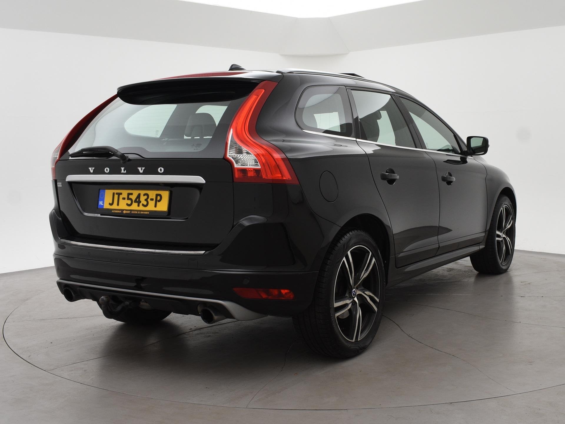 Volvo XC60 2.0 T5 245 PK R-DESIGN + LEDER | PANORAMA | AFN., Auto's, 15 km/l, Gebruikt, Euro 6, 4 cilinders