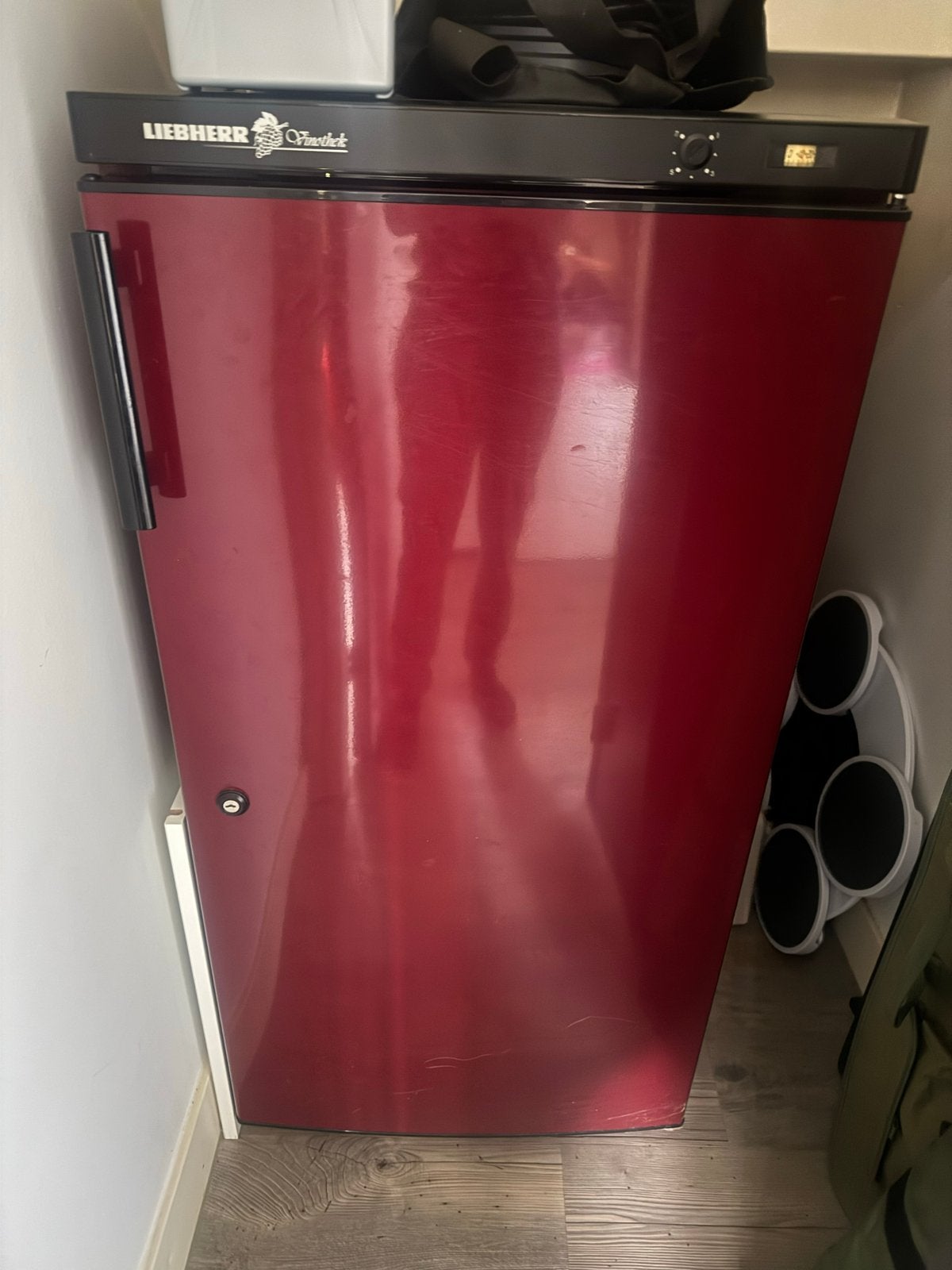Liebherr Vinotheek Wijnkoelkast WKr 2406 Rood, Ophalen, 200 liter of meer, 60 cm of meer, 160 cm of meer