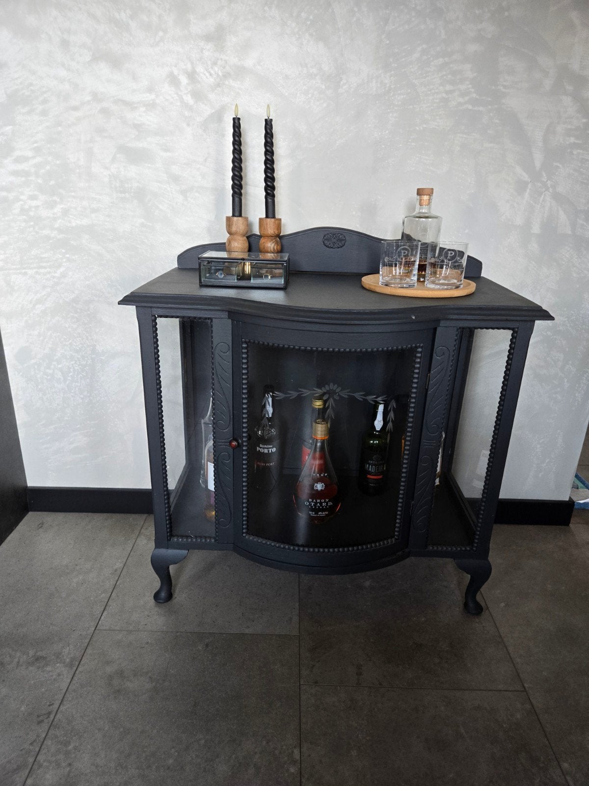 Antiek theekastje / drankkastje met geslepen glas, Antiek en Kunst, Antiek | Meubels | Kasten, Ophalen