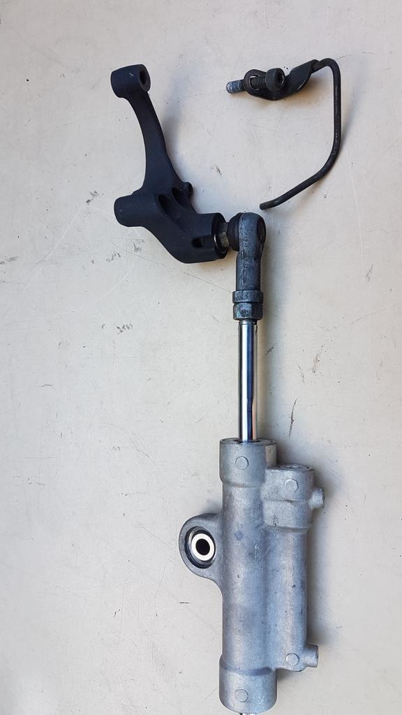 Yamaha R1 2004/2006 RN12 stuurdemper, Motoren, Ophalen of Verzenden