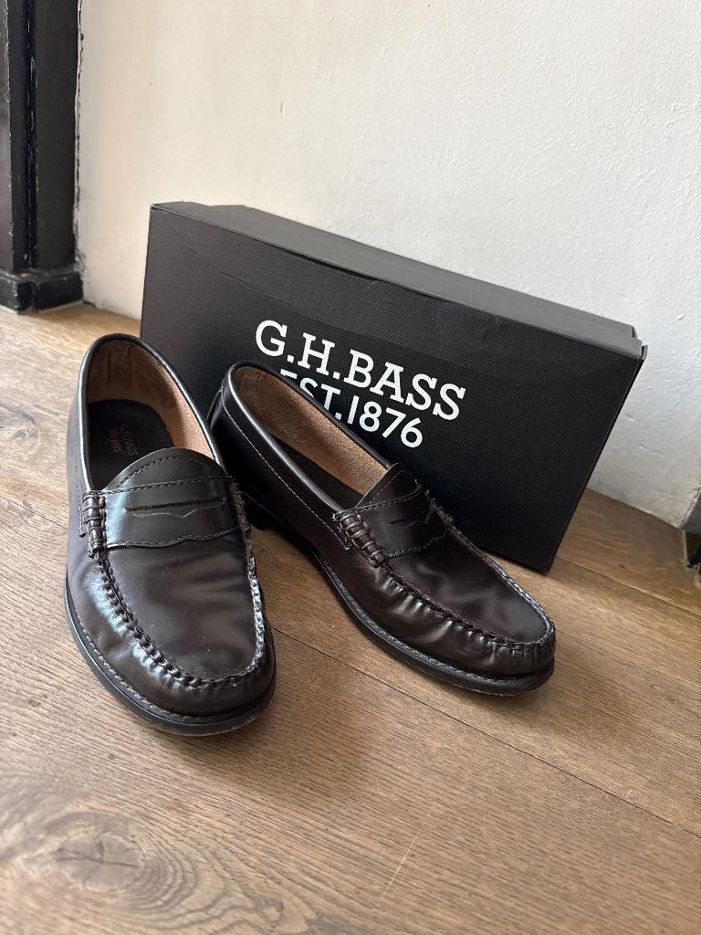 G.H. Bass Weejuns Penny Loafers Dark Brown Leather – Size 39, Bruin, Instappers, Ophalen of Verzenden, Zo goed als nieuw