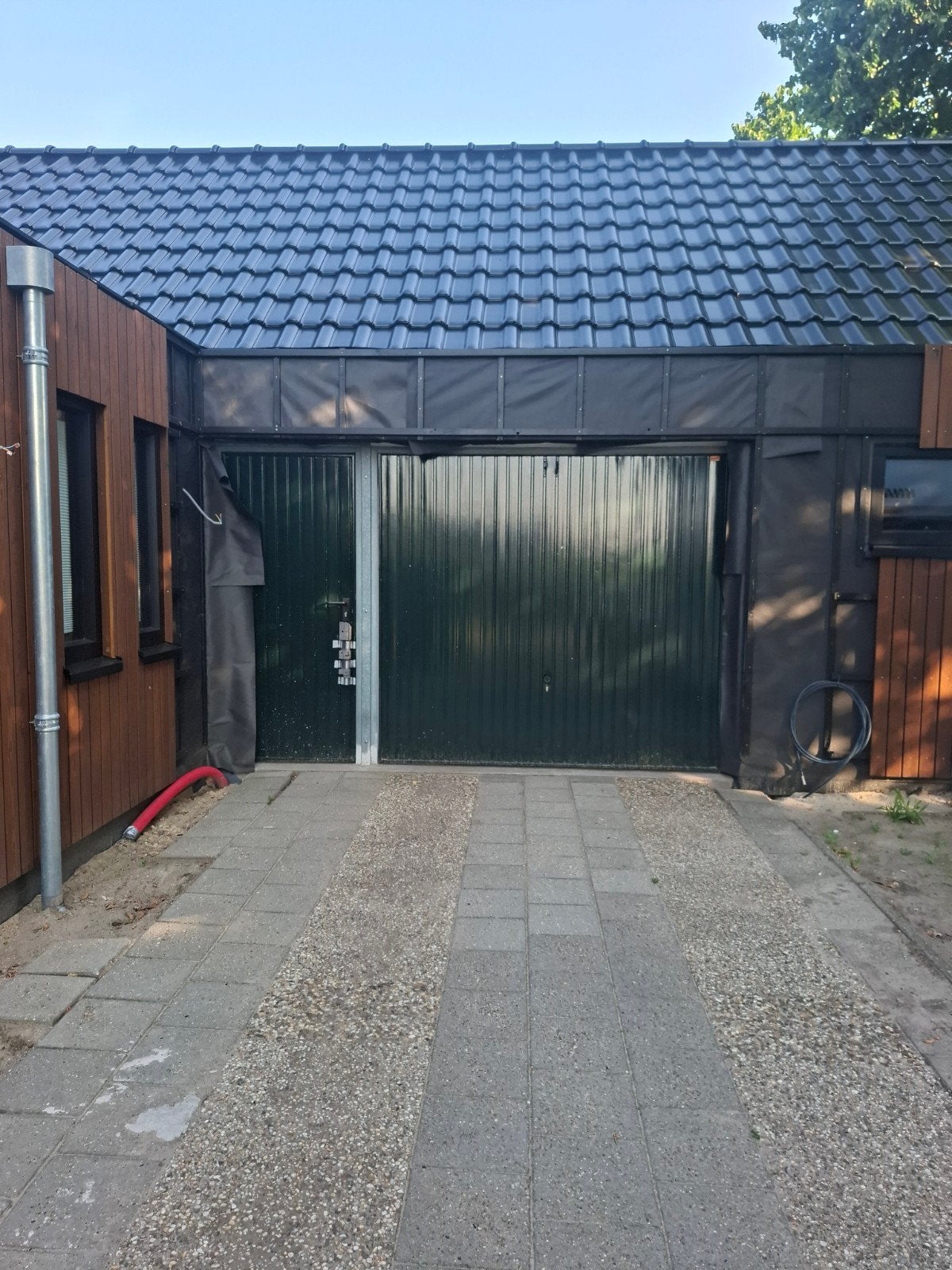 Novoferm garagedeur met aparte loopdeur., Ophalen, Gebruikt, Garagedeur, Metaal