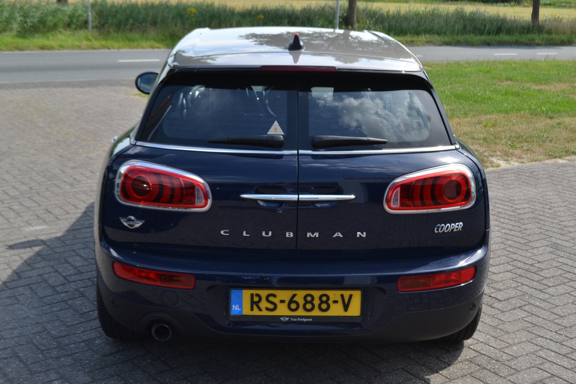 MINI Clubman 1.5 Cooper Chili Serious | Led | Sportstoel | H, Voorwielaandrijving, Dealer onderhouden, 136 pk, Gebruikt