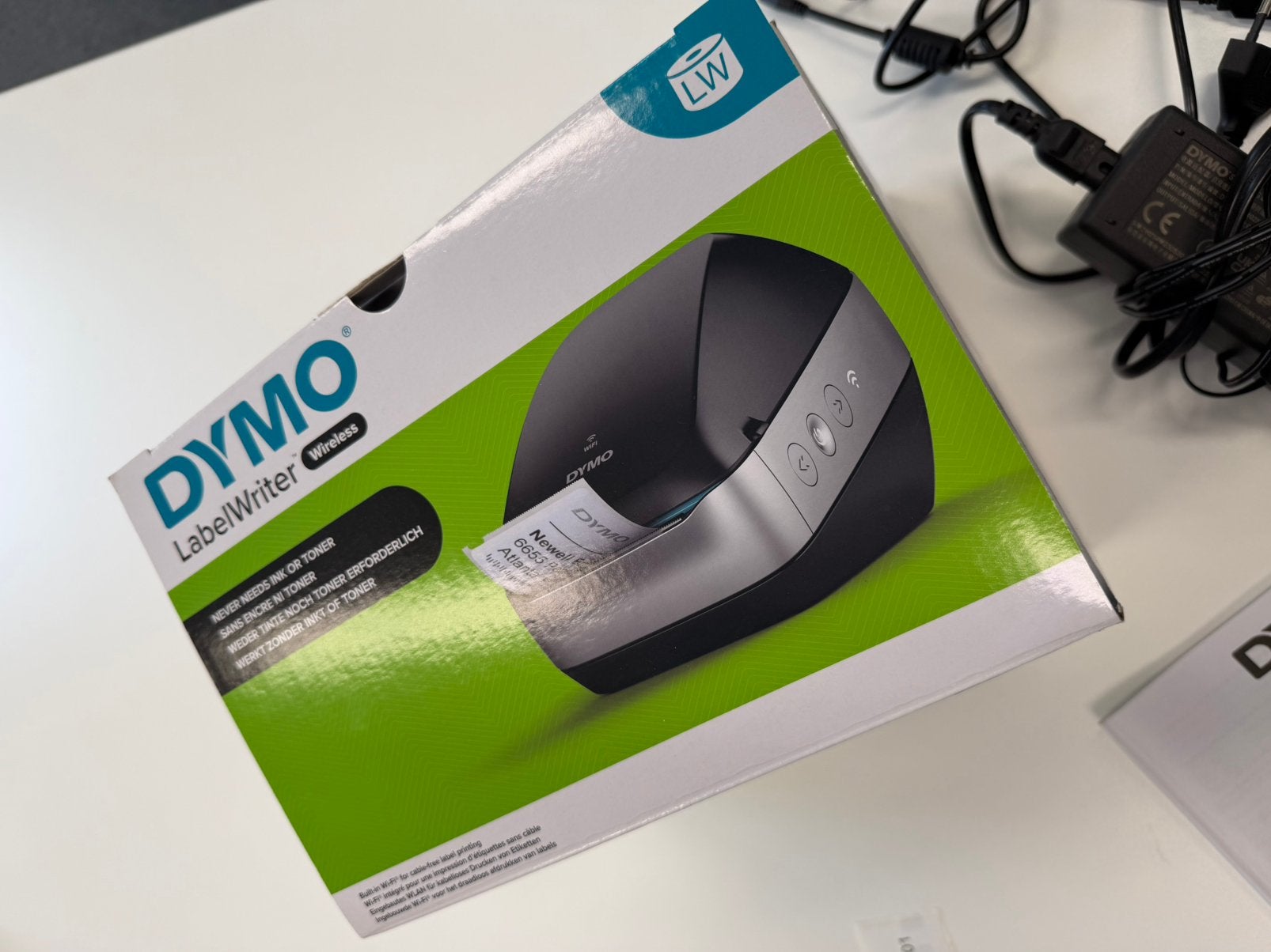 Dymo Labelwiriter Wireless zwart/zilver, Computers en Software, Ophalen of Verzenden, Nieuw, Tape-label