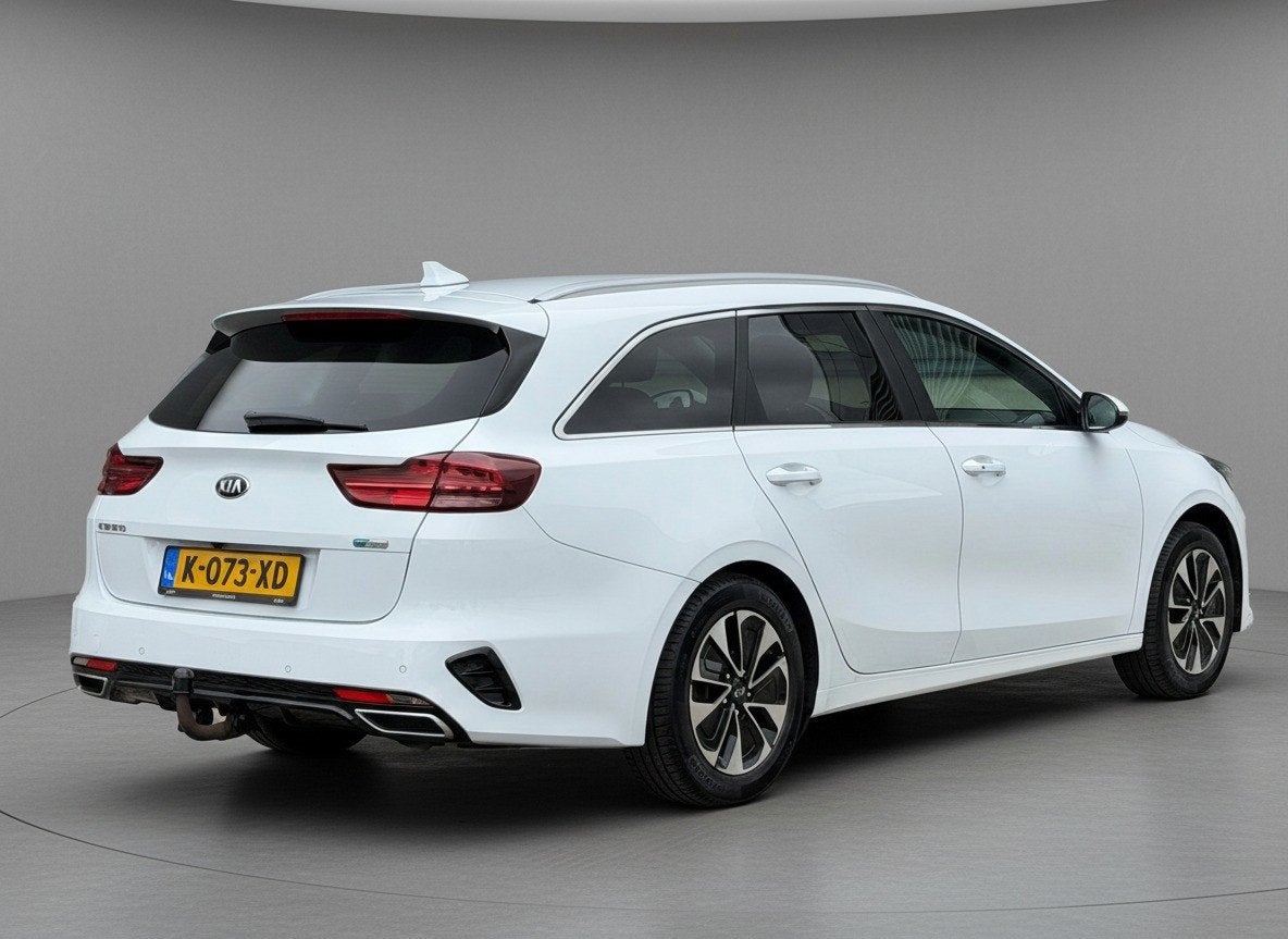 Kia Ceed Sportswagon 1.6 GDI PHEV DynamicPlusLine|SOH 100%|A, Auto's, 8 kWh, Gebruikt, Leder en Stof, Wit