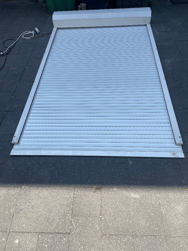 wit electrisch rolluik breed 1.51 mtr x 2.40 mtr hoog, Ophalen, Gebruikt, 200 cm of meer, Wit
