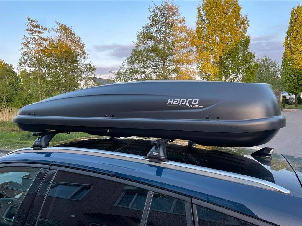 Te huur: Dakkoffer/bagagebox 580 liter / verhuur + dragers, Ophalen, Zo goed als nieuw