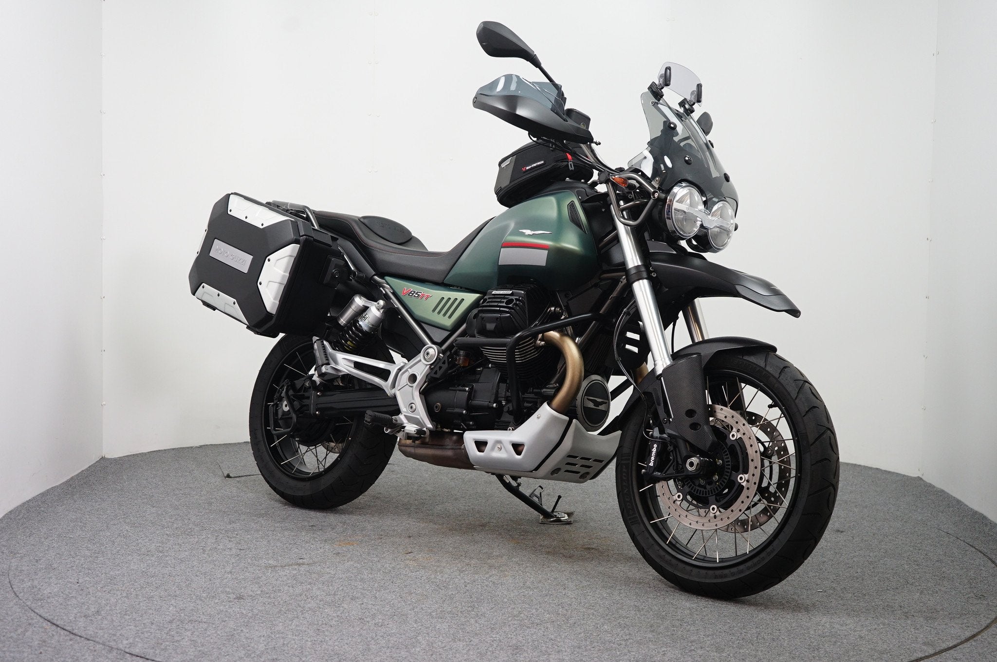 Moto Guzzi V 85 TT (bj 2023), Motoren, 853 cc, ABS, Meer dan 35 kW, Toermotor