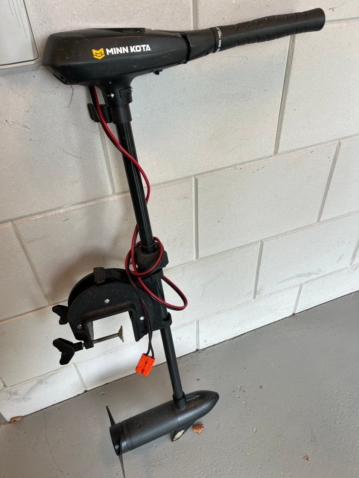 Buitenboord motor elektrisch + accupaket+ dieptemeter, Ophalen of Verzenden, Zo goed als nieuw