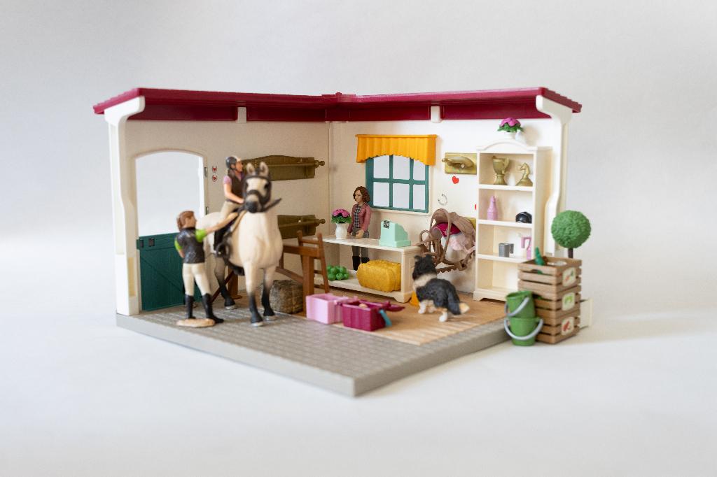 Grote Schleich set: Ruitershop / Paardenwinkel, Ophalen of Verzenden, Zo goed als nieuw