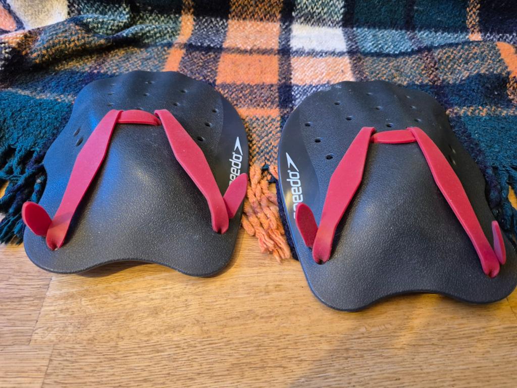 Speedo zwem paddles - Maat L-L en L-R, Ophalen of Verzenden, Gebruikt