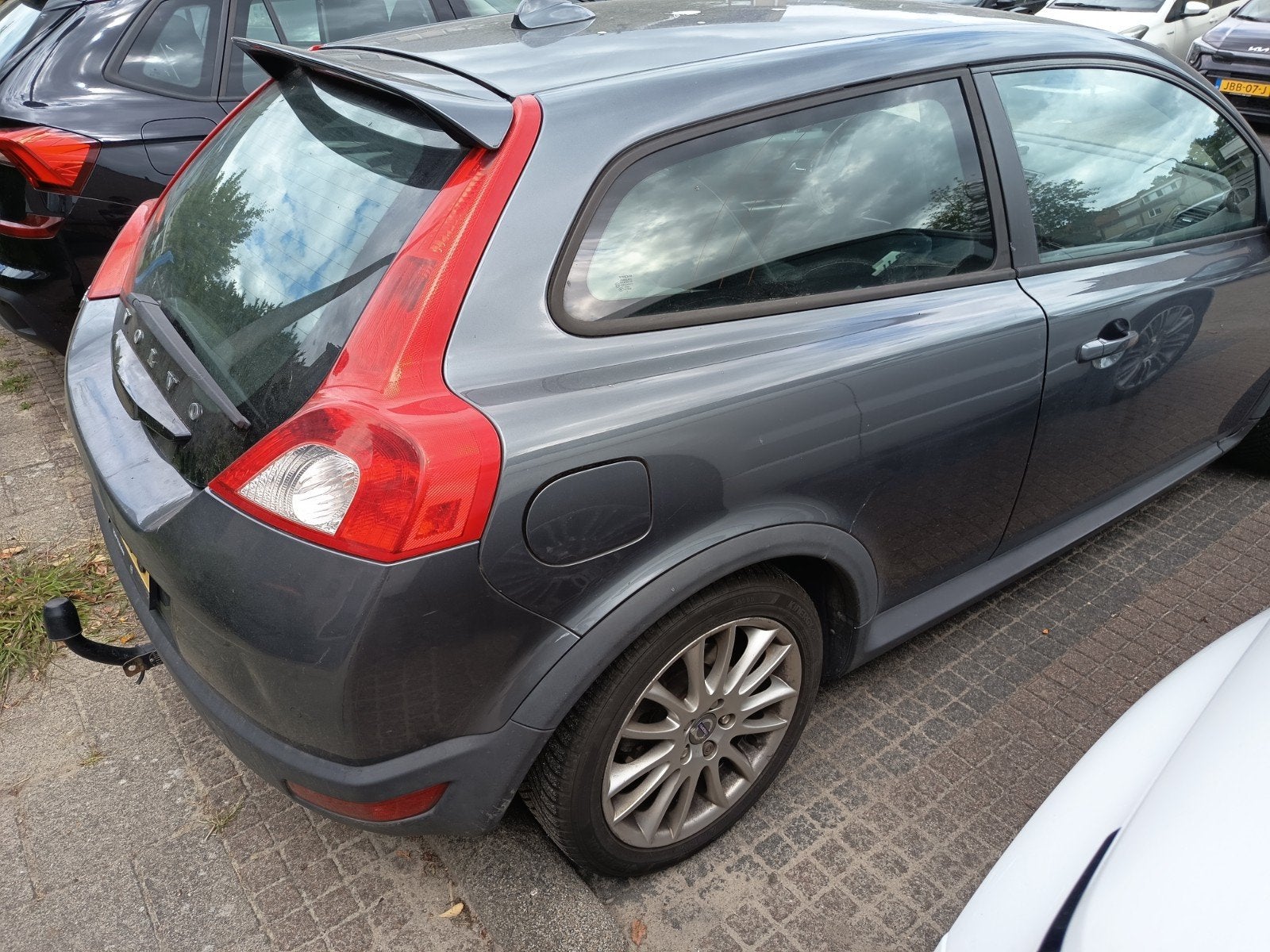 Volvo C30 1.8 2008 Grijs, Auto's, Volvo, Voorwielaandrijving, 1228 kg, 125 pk, 4 cilinders