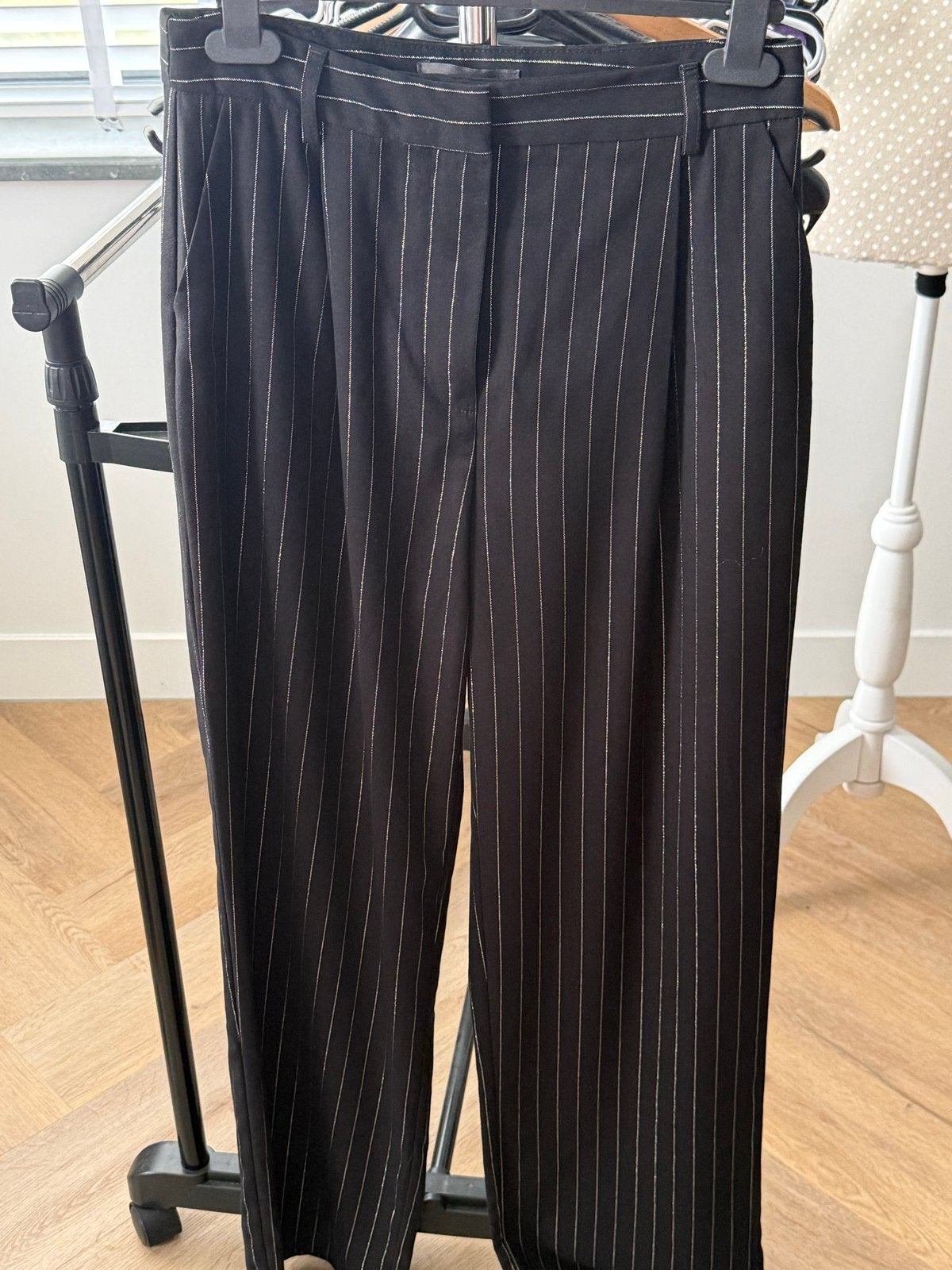 Primark Dames Broek Zwart met zilver Streep - Maat 38, Maat 38/40 (M), Zwart, Nieuw, Ophalen of Verzenden