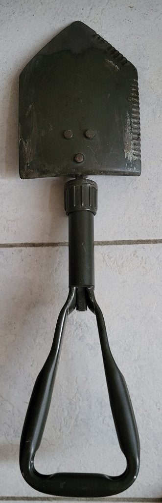 Vintage militaria schop, Ophalen, Landmacht, Nederland, Helm of Baret