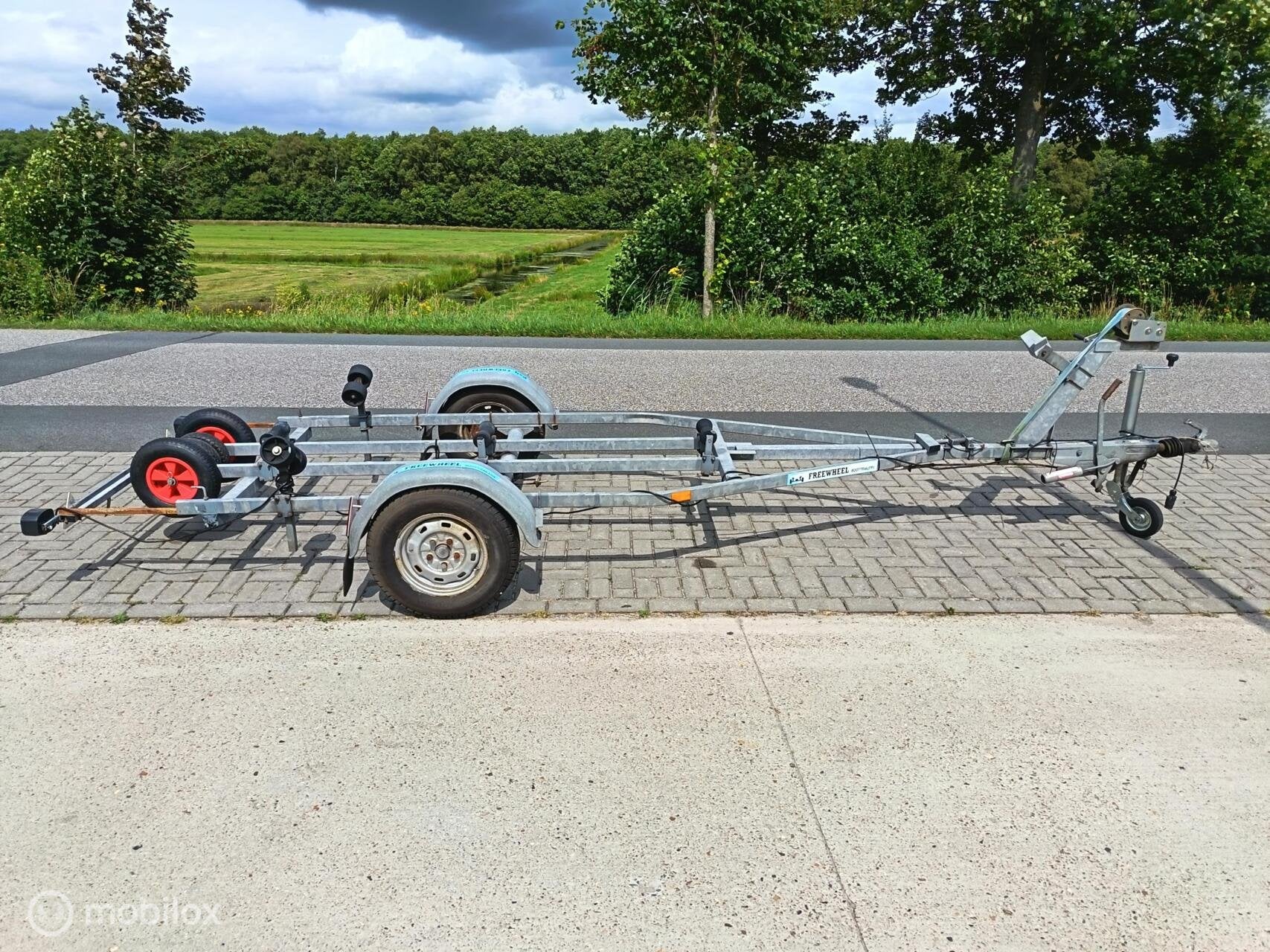 Freewheel 613 G 850 KG Boottrailer Geremd Kantelbaar, Watersport en Boten, Boottrailers, Gebruikt, Freewheel, Overige typen, Freewheel