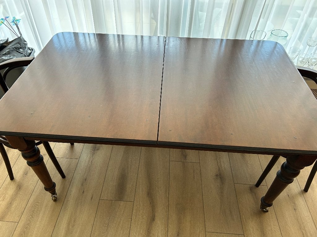 Antieke tafel, uitklapbaar + 4 antieke stoelen, Ophalen