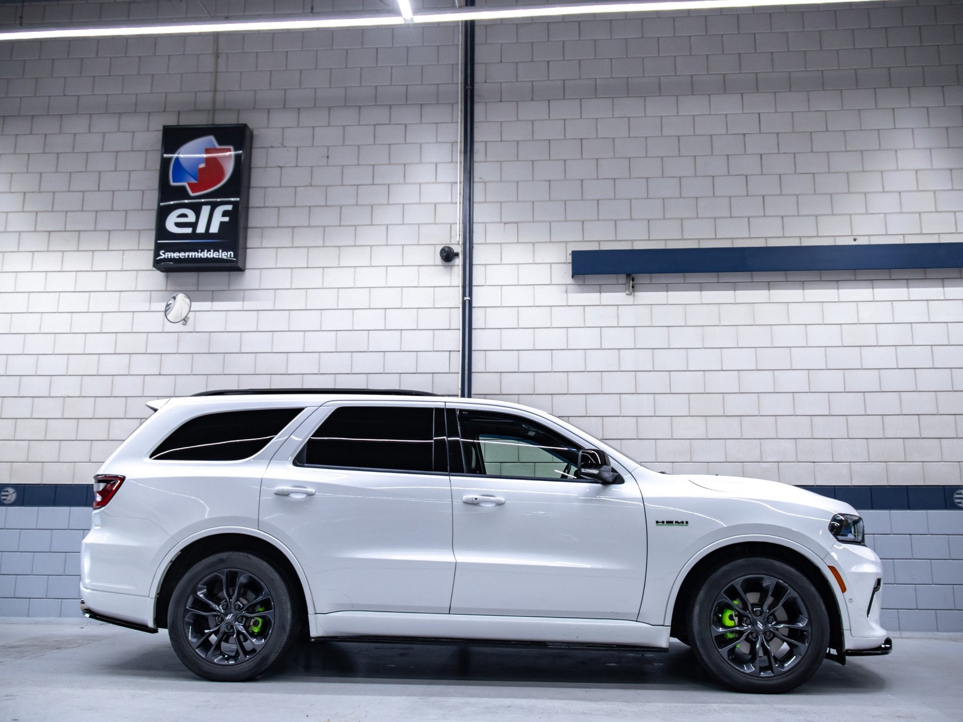 Dodge DURANGO R/T | 5.7L V8 | Grijs kenteken | Prins LPG, Auto's, Gebruikt, 5654 cc, Wit, Bedrijf