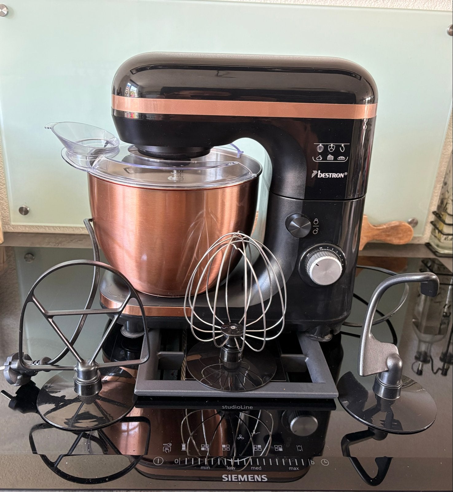 Bestron Keukenmachine met Koperen Kom en Accessoires, 3 tot 4 liter, Ophalen, Zo goed als nieuw, 3 snelheden of meer