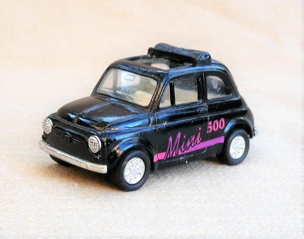 Fiat 500 "mini 500" met open roldakje. Kentoys China 1/48., Ophalen of Verzenden, Nieuw, Auto, Overige merken