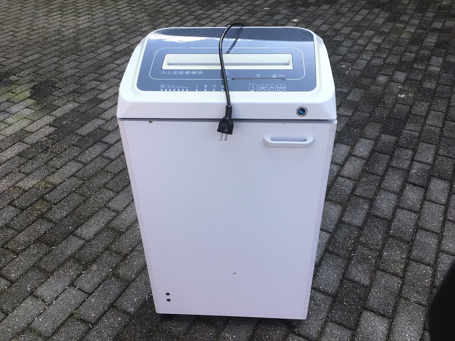 Kobra 310 TS papierversnipperaar / schredder, Ophalen, Zo goed als nieuw
