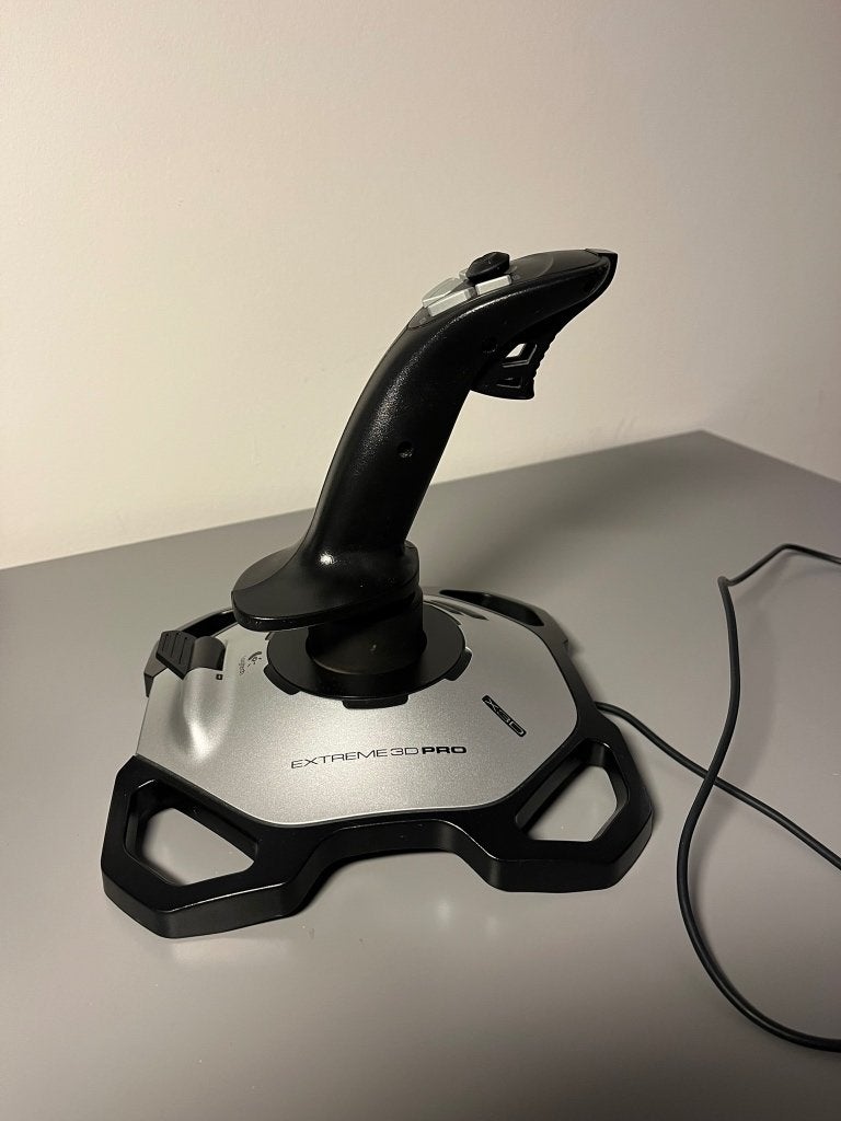 Logitech Extreme 3D Pro in originele doos, Ophalen of Verzenden, Zo goed als nieuw, Logitech