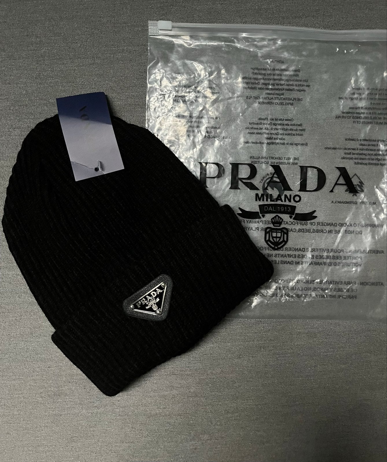 Prada Muts Zwart, Kleding | Heren, Ophalen of Verzenden, Nieuw, Overige maten, Muts