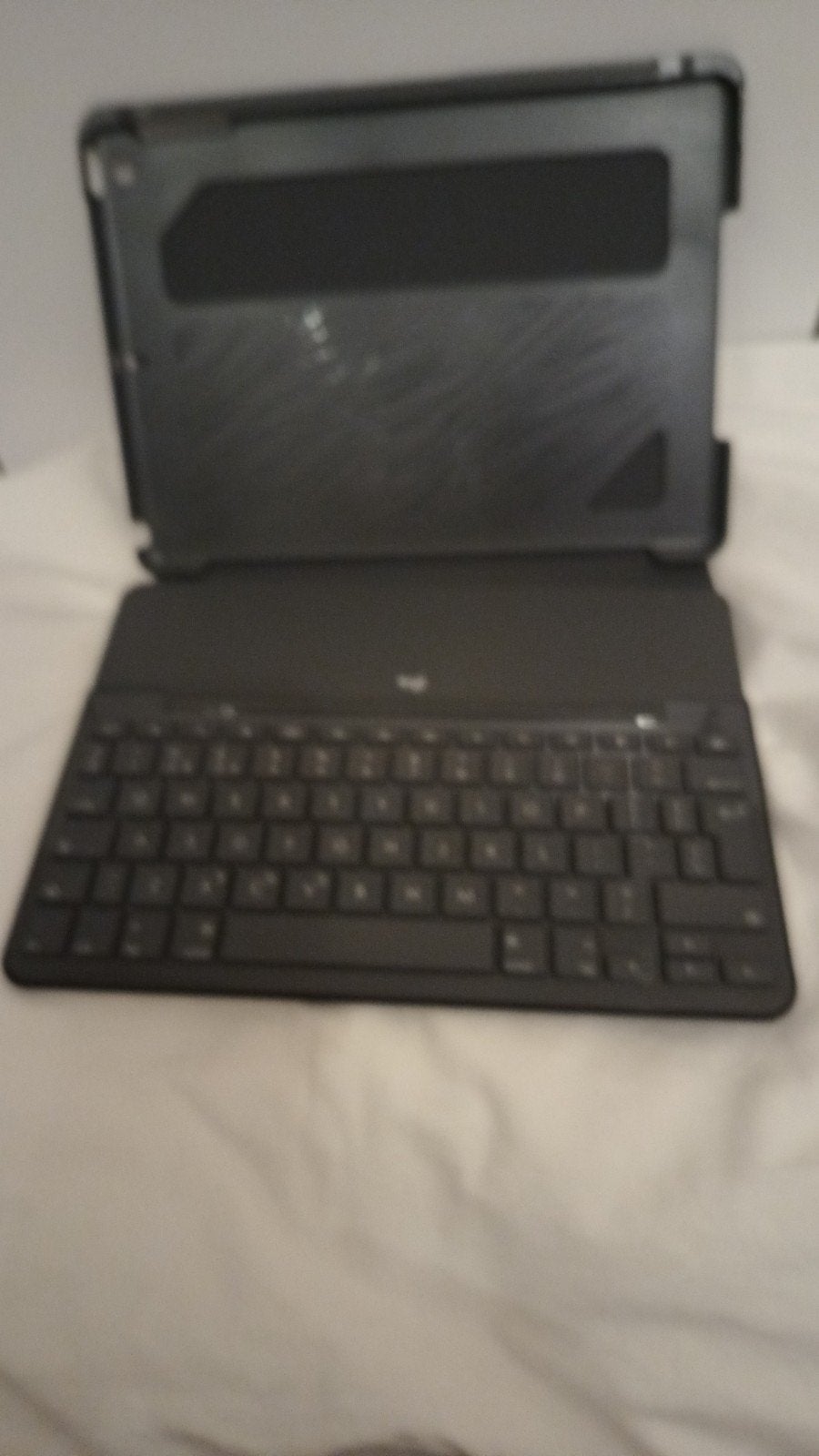 Logitech toetsenbordhoes voor iPad - Zo goed als nieuw, Computers en Software, 10 inch, Apple iPad, Ophalen of Verzenden, Zo goed als nieuw