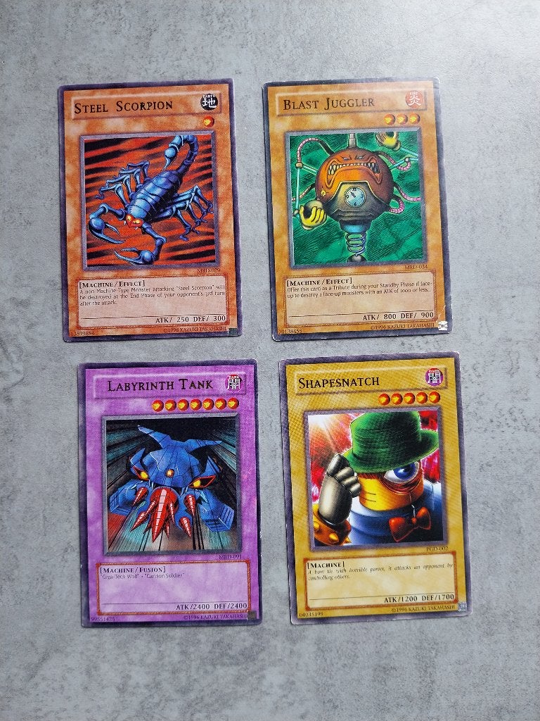 konami Yu-gi-Oh, Ophalen of Verzenden, Zo goed als nieuw, Meerdere kaarten