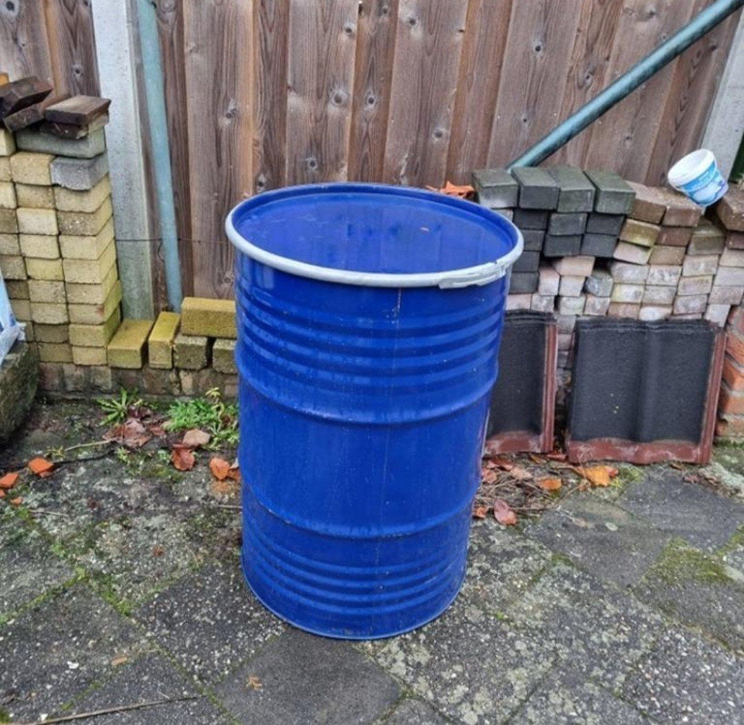 200 liter vat, Ophalen