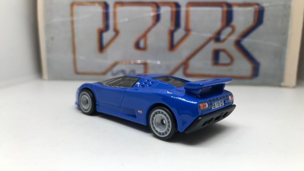 213 Bugatti eb110ss Hot Wheels Hotwheels VAVB zgan, Hobby en Vrije tijd, Modelauto's | Overige schalen, Ophalen of Verzenden, Zo goed als nieuw