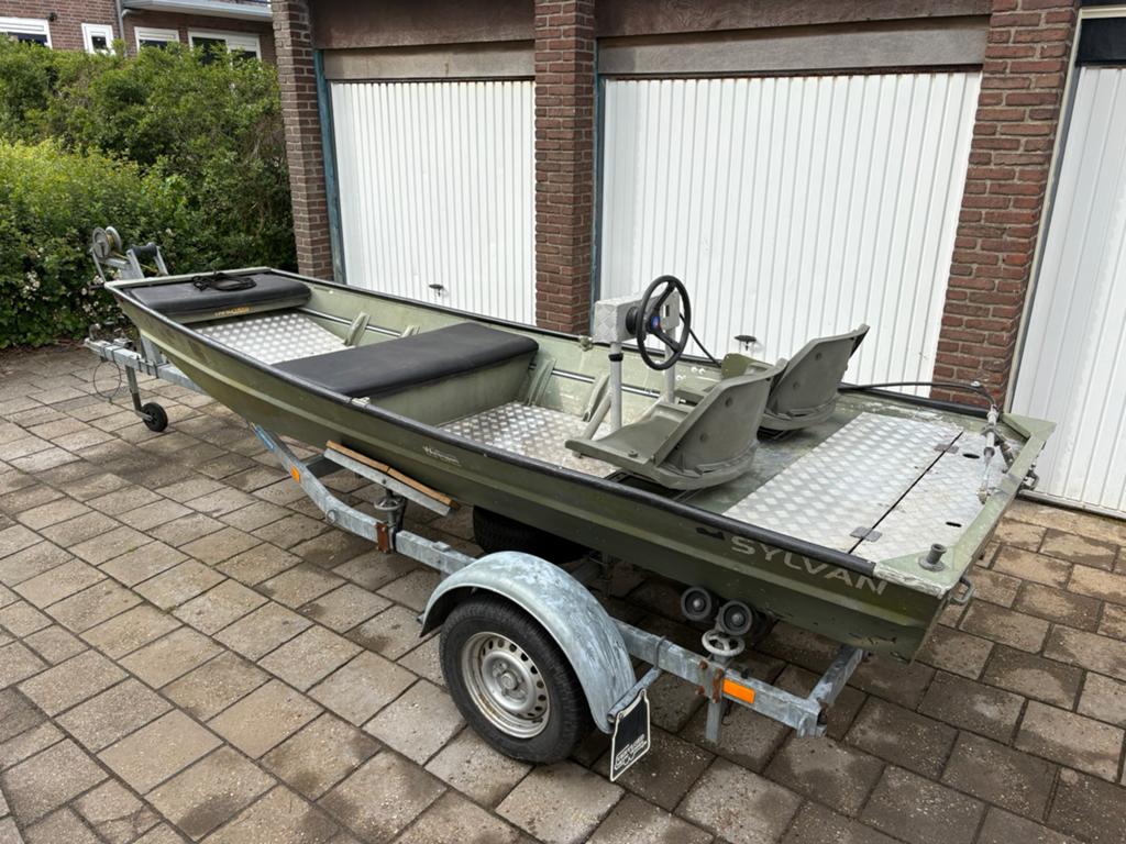 Sylvan platbodem aluminium boot consoleboot alumacraft alu., Watersport en Boten, Platbodems, Ophalen, Gebruikt, Aluminium, Overig typen