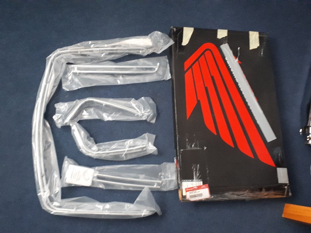Honda goldwing 1800 bumper set Chroom, Ophalen, Nieuw
