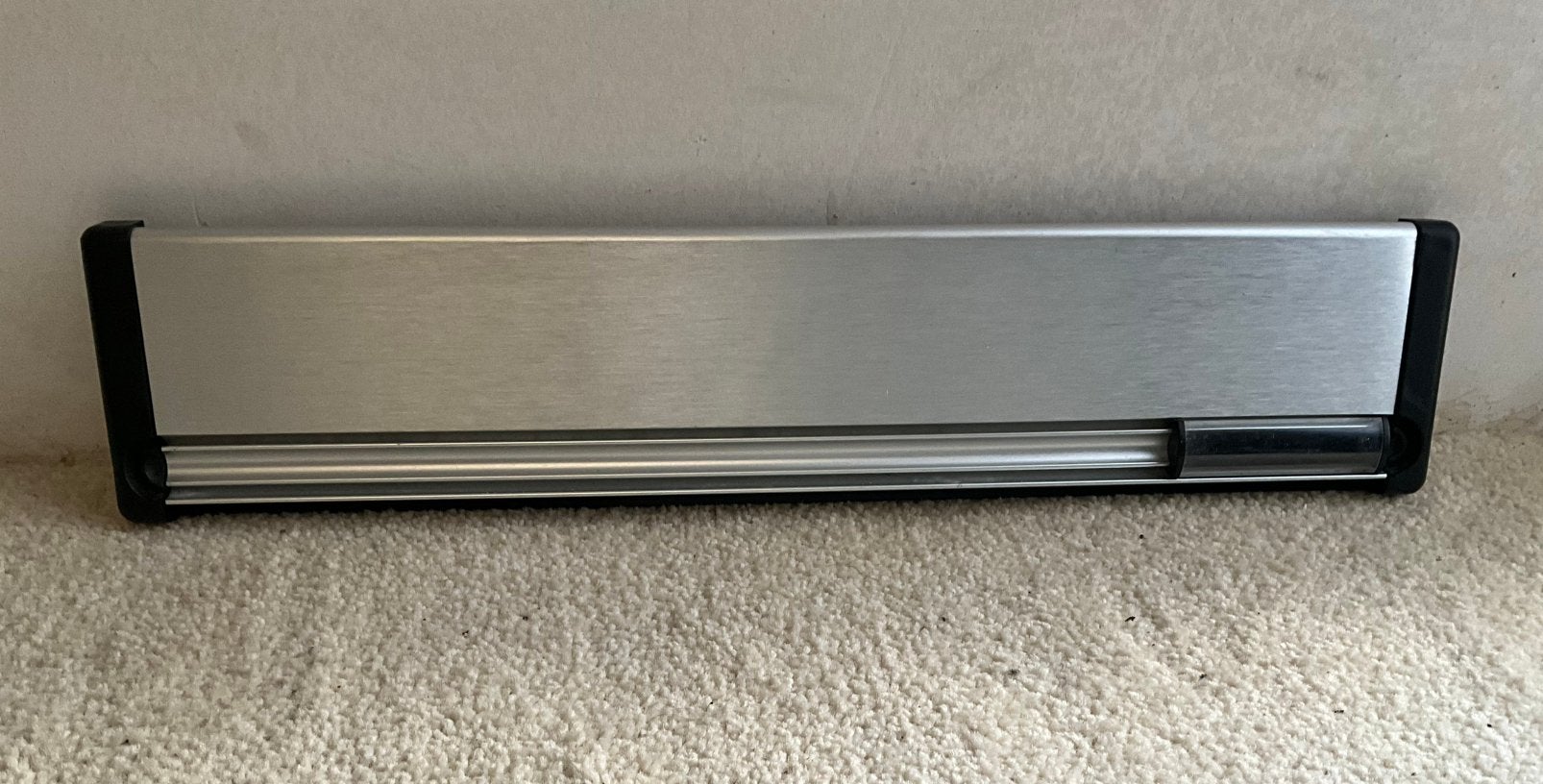 AXA brievenbusplaat met naamplaatje, Ophalen, Zo goed als nieuw, Aluminium, Brievenbusklep