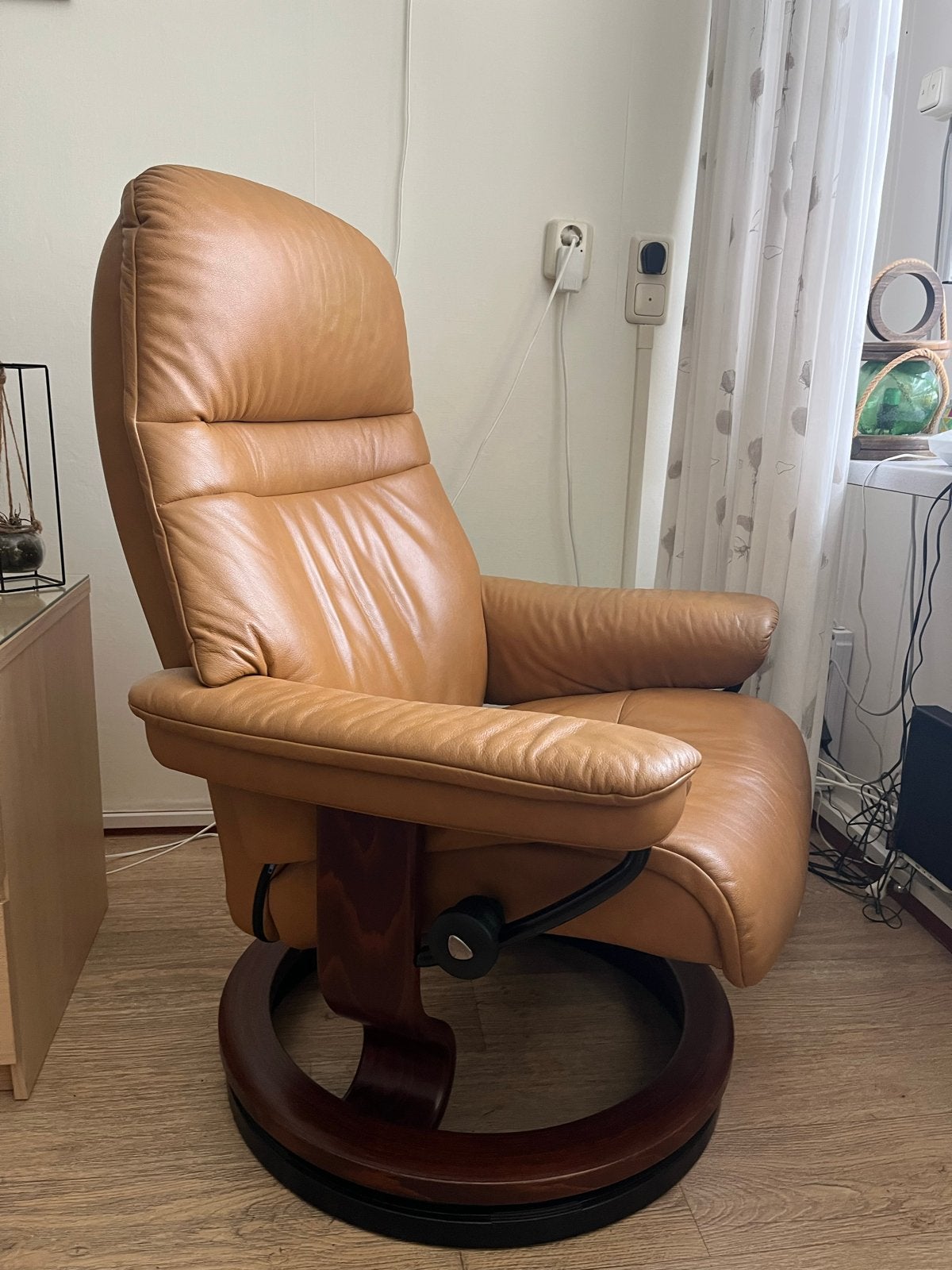 Stressless leren fauteuil stoel met voetenbank, Ophalen, Zo goed als nieuw, Leer, 75 tot 100 cm